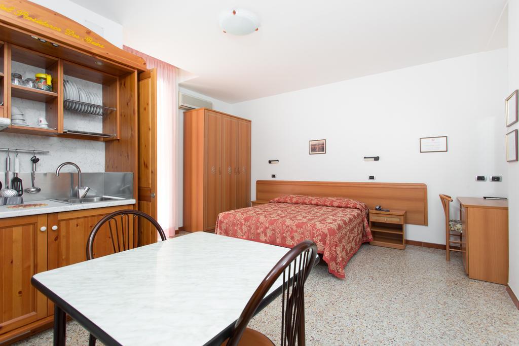 Hotel Residence Des Bains Cesena Ruang foto